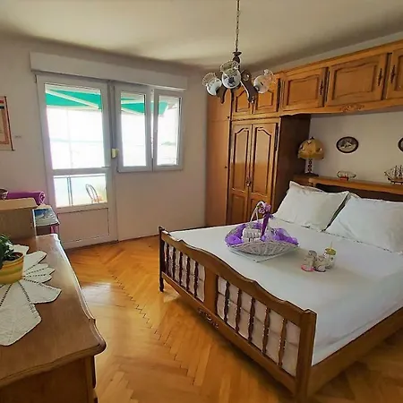 Put Skalica 15 Apartment