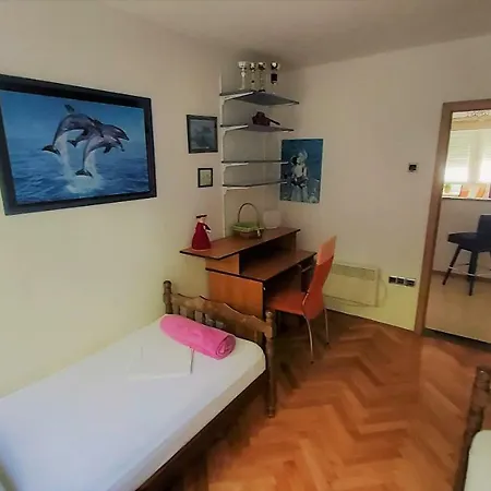 Put Skalica 15 Apartment