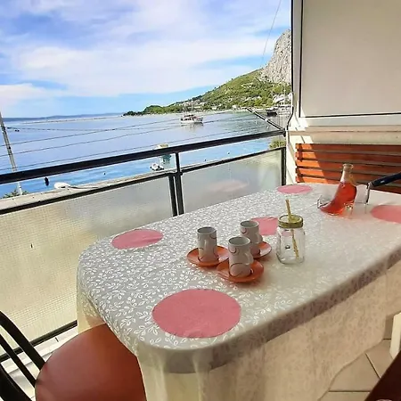 Put Skalica 15 * Omiš